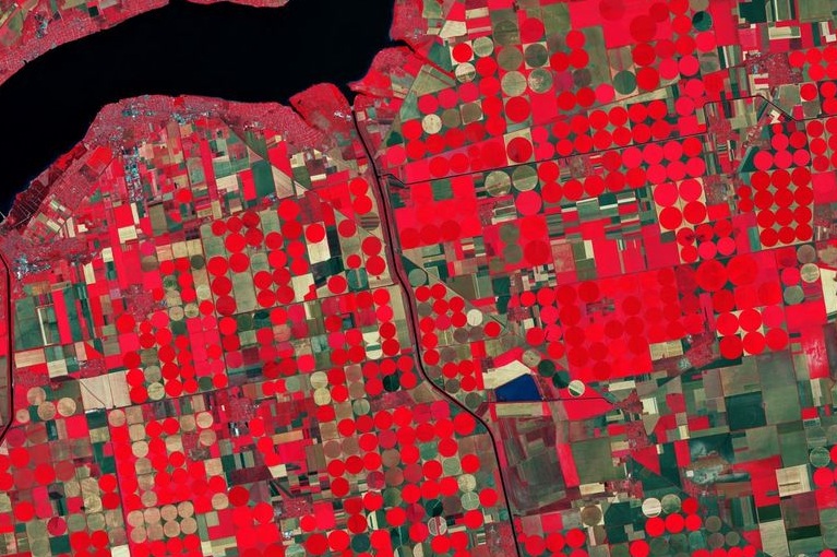 Imagen de satélite de un área de regadío en el sur de Ucrania